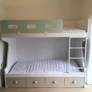 Bunk-beds-for young people