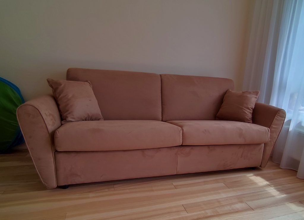 monoideja-baldai-sofos-lovos